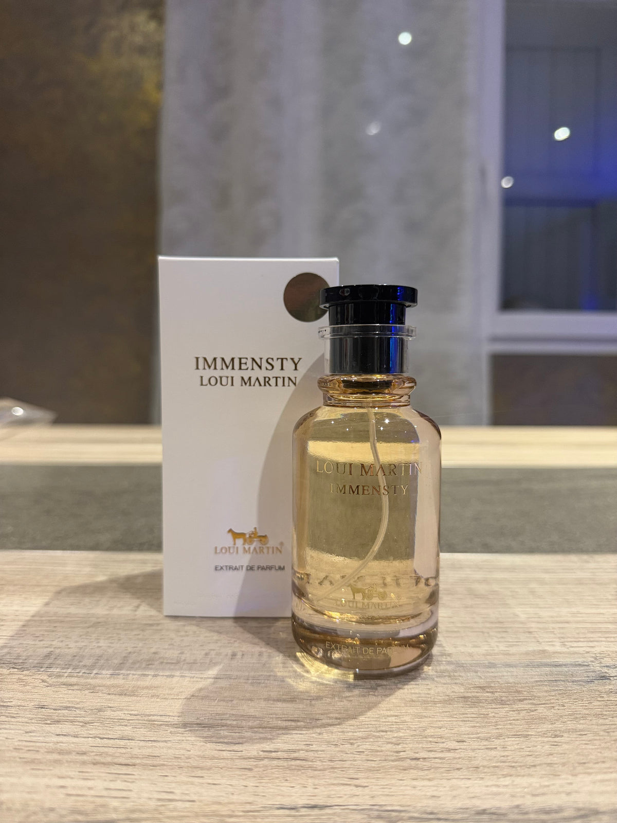 Immensty Loui Martin – dos de la boîte